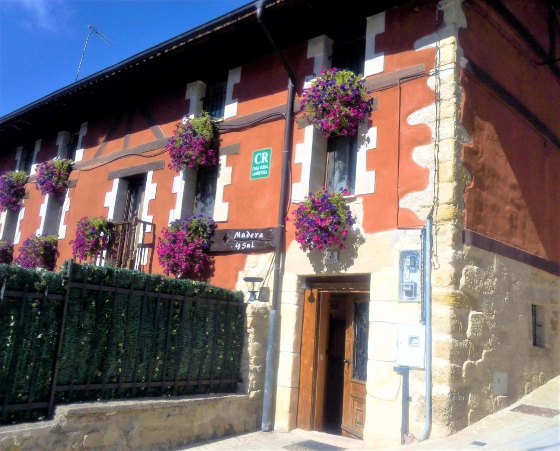 Casa Rural Madera Y Sal Salinas de Anana Luaran gambar