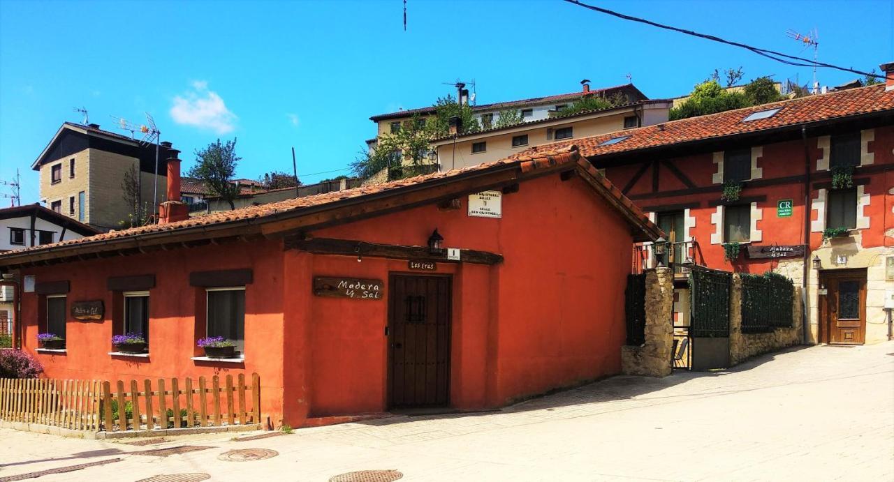 Casa Rural Madera Y Sal Salinas de Anana Luaran gambar